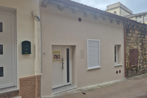 Immobile piano terra indipendente