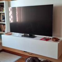 Mobile Porta TV sospeso