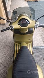 Vespa 125 GTS super sport