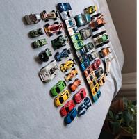 Lotto 45 modellini auto e veicoli – Hot Wheels etc