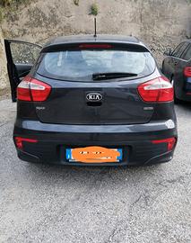 Kia Rio 1100 diesel
