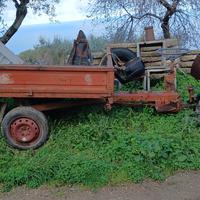 Trattore Valpana con rimorchio – per ricambi