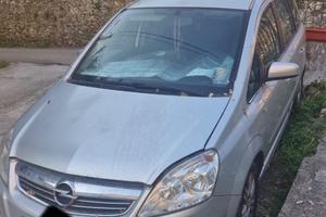 Opel Zafira metano