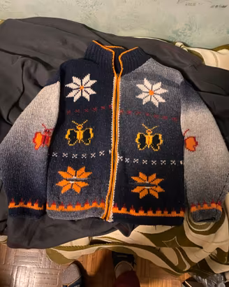 Maglione vintage o etnico
