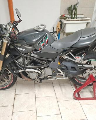 Brutale  750 s del 2005 