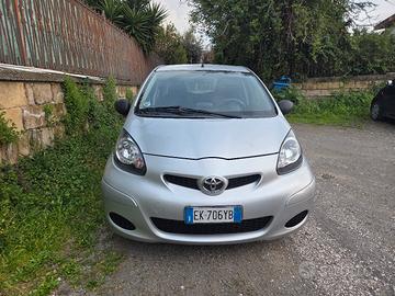 TOYOTA AYGO 1.0 NAVIGATORE 
