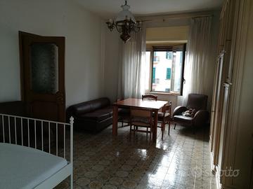 Ampia stanza doppia uso singola