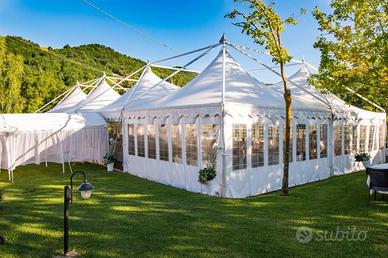 TENSOSTRTTURA 12X24 + PAVIMENTO IN LEGNO MQ288