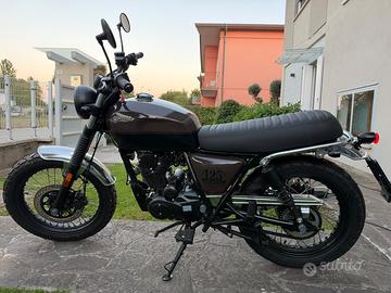 Brixton Cromwell 125cc Charlie Brown