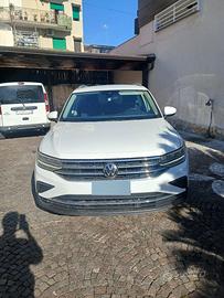 VOLKSWAGEN TIGUAN LIFE 2.0 TDI 150CV DSG