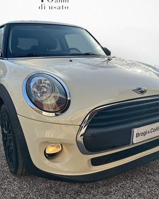 MINI Mini 5 porte Mini IV F55-F56 2014 Mini 3...