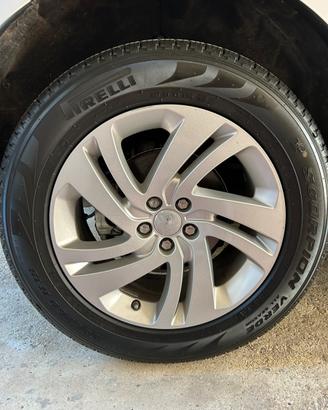 Cerchi e gomme Land Rover Range Rover Evoque