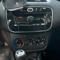 autoradio grande punto