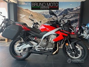Aprilia Tuono 457