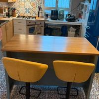 Coppia di sgabelli da cucina / isola