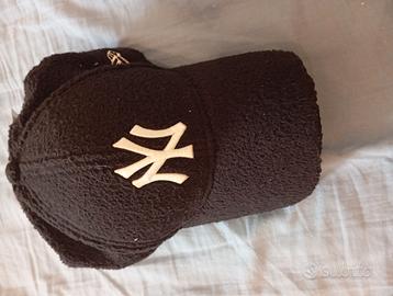 Cappello NUOVO MARCA
