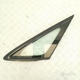 Vetro Fisso Anteriore Sinistro BMW Serie 2 Active 