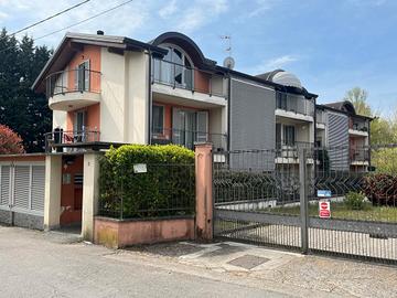 133-Appartamento trilocale con giardino privato