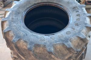 gomme trattore