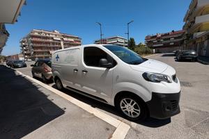 Peugeot Expert 2000cc 180CV