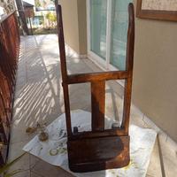 Antico carrello da Mugnaio