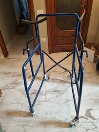 Deambulatore per fisioterapia