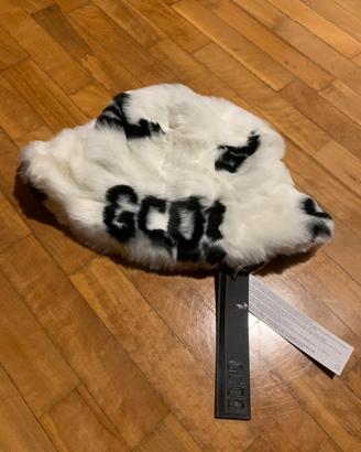 Cappello  GCDS nuovo!
