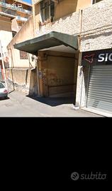 Posti moto in box condiviso - Abruzzi 34 Catania
