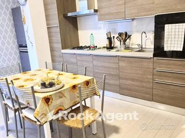 MILANO/QT8-SPLENDIDO TRILOCALE RISTRUTTURATO E ARR