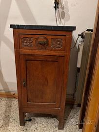 Coppia di comodini d'epoca anni '20/'30 con piano