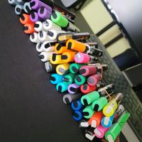 Pennarelli uniPOSCA (assortimento vario di colori)