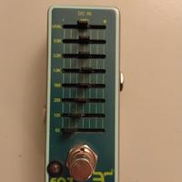 Mini equalizzatore per chitarra elettrica 