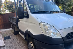 Iveco Daily 35c13 trilaterale