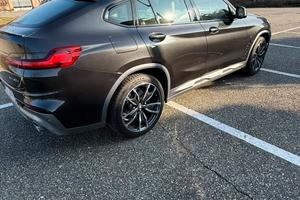 BMW X4, serie M sport, 2018