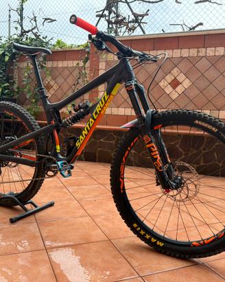 Santa Cruz Nomad CC