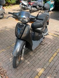 Aprilia Scarabeo 50 quattro tempi