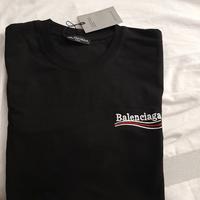 T-shirt Balenciaga