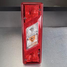 fanale ford transit mk8 dal 2014 in poi 