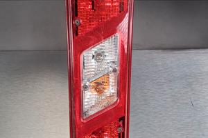 fanale ford transit mk8 dal 2014 in poi 