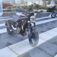 Husqvarna Svartpilen 125