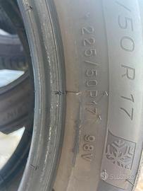 Gomme Michelin Alpin 7 225 50/17 98V