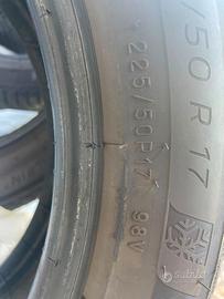 Gomme Michelin Alpin 7 225 50/17 98V