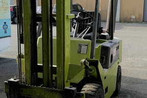 Muletto IDRAULICO Diesel CLARK 2 tonn