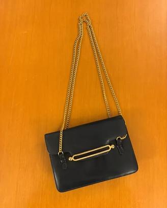 Borsa Tracolla con Catena Dorata