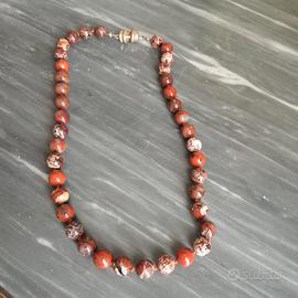 Collana in diaspro  naturale 