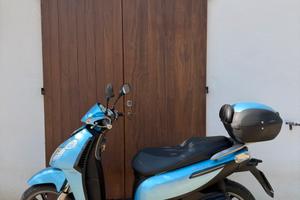 Piaggio Carnaby 200