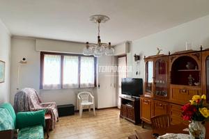 Tre locali con terrazzo in prestigioso complesso r