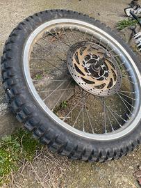 ruota anteriore completa 90/90-21