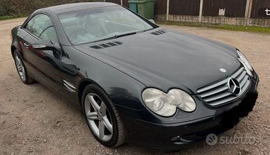 Mercedes-Benz SL 500 R230 per ricambi (2a)
