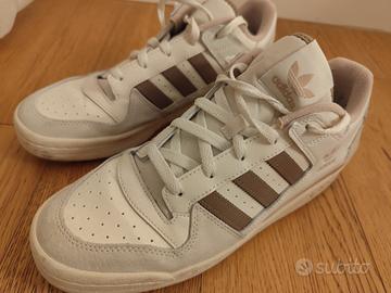 scarpa Adidas  Forum Low